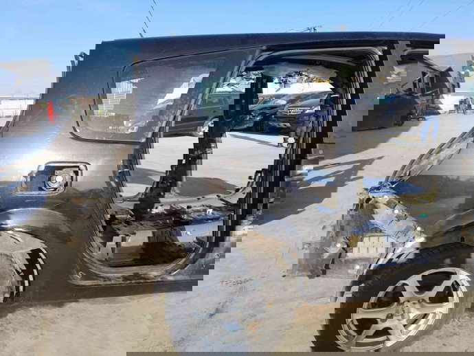 Aripa dreapta spate Renault Scenic 2 [Fabr 2003-2008] OEM