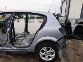 Aripa stanga spate Opel Astra H Hatchback [Fabr 2004-2009] OEM