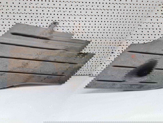 Scut lateral dreapta Ford Focus 3 Facelift [Fabr 2014-2019] AV61-R11778-AF