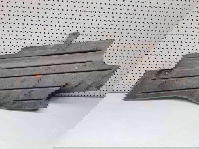 Scut lateral stanga Ford Focus 3 Facelift [Fabr 2014-2019] AV61-R11779-AF