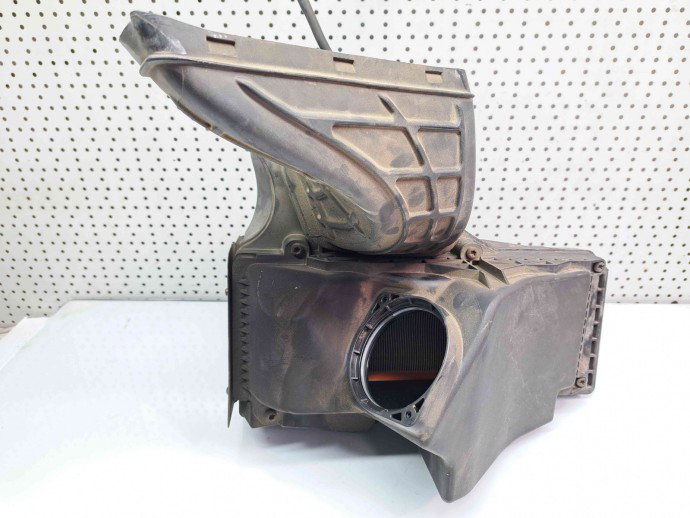Carcasa filtru aer Audi A4 (8K5, B8) [Fabr 2008-2015] 8K0133837T 2.0 TDI CAGA 