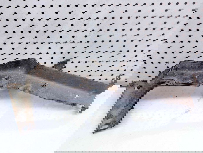 Suport aripa stanga fata Audi A4 (8K5, B8) [Fabr 2008-2015] 8K0821135B