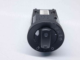 Bloc lumini Audi A4 (8EC, B7) [Fabr 2004-2008] 8E0941531