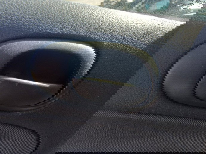 Maner interior stanga spate Peugeot 206 1.2 Benz OEM 1998-2009