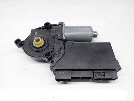 Motoras geam stanga fata Audi A4 (8EC, B7) [Fabr 2004-2008] 8E1959801H