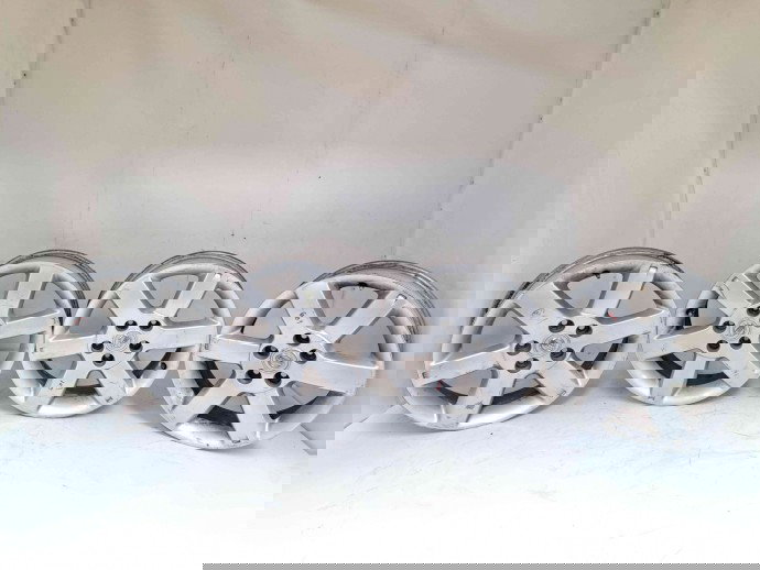 Set jante aliaj Nissan X-Trail (T30) [Fabr 2001-2007] 5X112 / R17