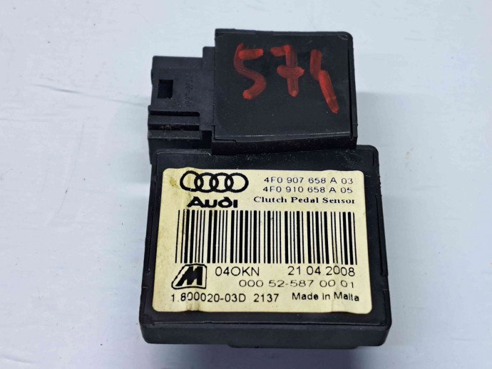 Senzor pedala ambreiaj Audi A6 Avant (4F5, C6) [Fabr 2005-2010] 4F0907658A
