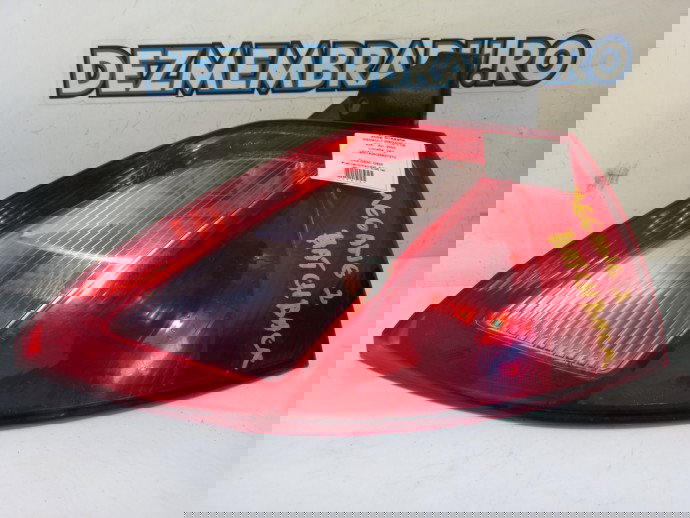 Stop dreapta Renault Megane 2 Hatchback 1.5 DCI OEM 2003-2008