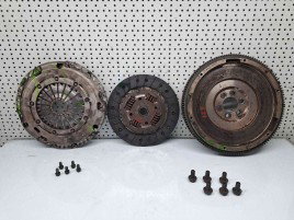 Kit ambreiaj volanta masa dubla Seat Leon (1P1) [Fabr 2005-2011] OEM 1.4 TSI CAXC 92KW / 125CP