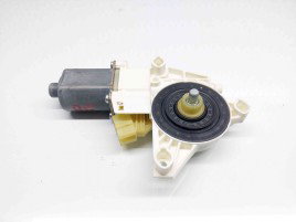 Motoras geam dreapta fata Mercedes Clasa ML (W164) [Fabr 2005-2012] A2518200842 / 0130822272