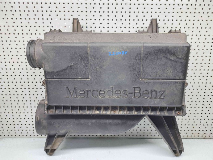 Carcasa filtru aer Mercedes Vito Autobus (W639) [Fabr 2003-prezent] A6395282506 2.2 CDI 646982