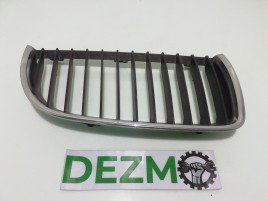 Grila bara dreapta fata BMW Seria 3[E90] 2.0 7120008