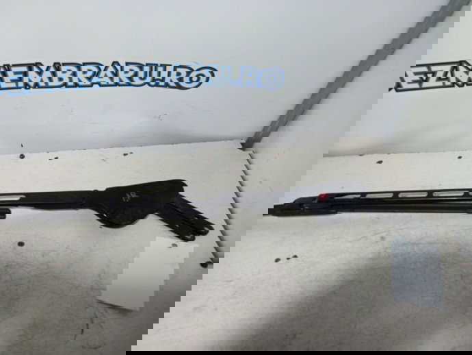 Brat stergator parbriz dreapta Mercedes CLK 2.7 CDI OEM 2002-2009