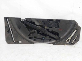 Set cric si cheie Mercedes Clasa ML (W164) [Fabr 2005-2012] OEM
