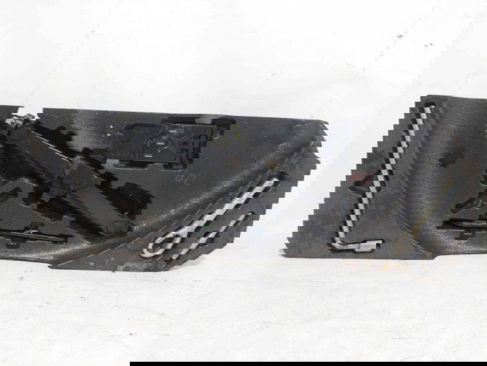 Set cric si cheie Mercedes Clasa ML (W164) [Fabr 2005-2012] OEM