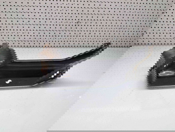 Suport aripa dreapta fata Seat Leon (1P1) [Fabr 2005-2011] 1P0821136