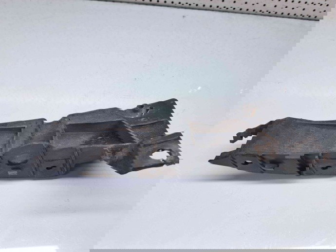 Suport bara stanga spate Seat Ibiza 5 (6P1,6J5) Hatchback [Fabr 2008-2017] 6J4807377B