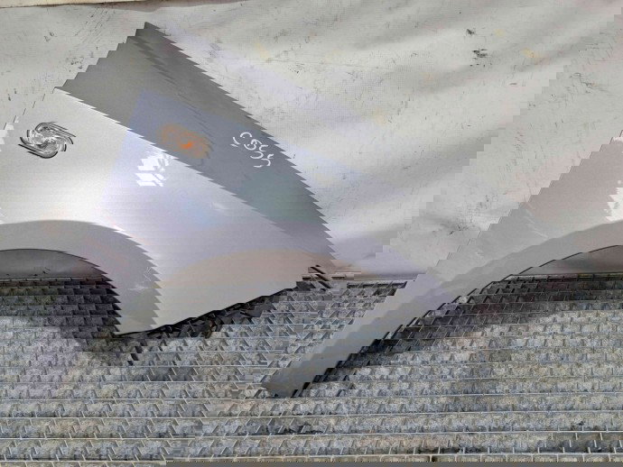 Aripa dreapta fata Seat Ibiza 5 (6P1,6J5) Hatchback [Fabr 2008-2017] LY7H