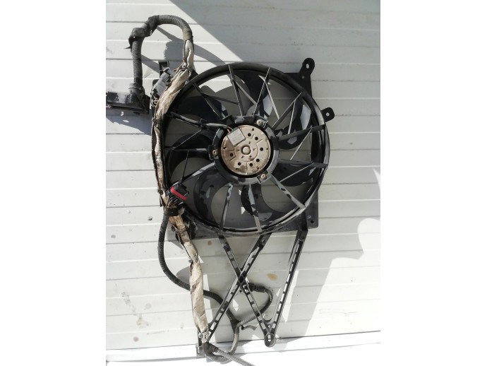 Electroventilator Opel Astra G 1.4 90570739