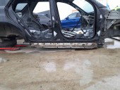 Prag lateral dreapta Mercedes Clasa ML (W164) [Fabr 2005-2012] OEM