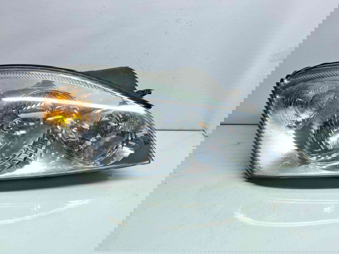  Far dreapta Kia Ceed (SW) [Fabr 2007-2012] 92102-1H010