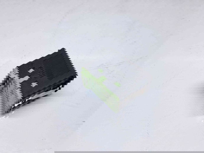  Conector auxiliar USB Bmw 5 (E60) [Fabr 2004-2010] 698679102