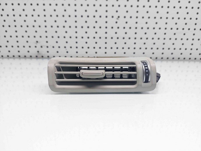 Grila aerisire spate stanga Audi A8 (4H) [Fabr 2010-2017] OEM