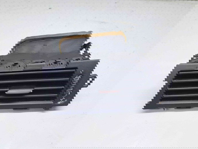  Grila aerisire stanga Bmw 5 (E60) [Fabr 2004-2010] 91220301