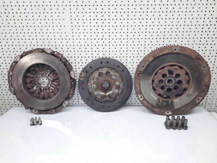 Kit ambreiaj volanta masa dubla Bmw X3 (E83) [Fabr 2003-2009] OEM 2.5 M54  141KW / 190CP