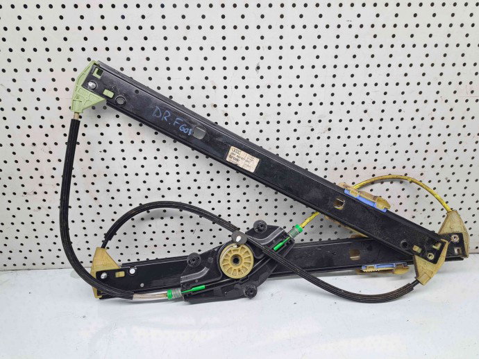 Macara electrica geam dreapta fata Audi A4 (8K5, B8) Avant [Fabr 2008-2015] 8K0837462
