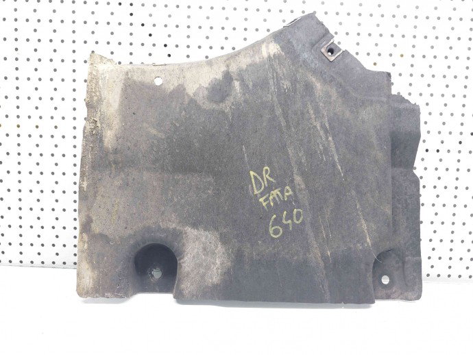 Scut lateral dreapta Audi A8 (4H) [Fabr 2010-2017] 4H0825190B