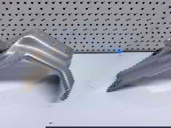 Suport aripa stanga fata Seat Leon (1P1) [Fabr 2005-2011] 1P0821135