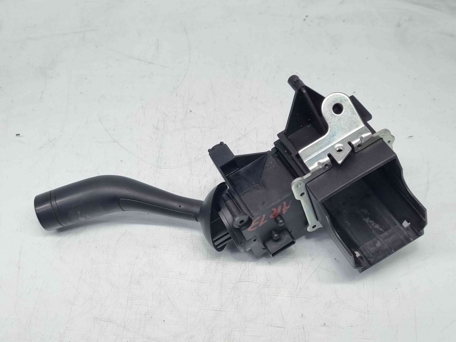 Maneta semnalizare Volkswagen Touareg (7LA, 7L6) [Fabr 2003-2010] 3D0953513 - imagine 3