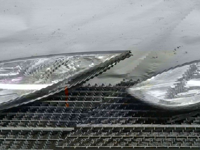  Far stanga MITSUBISHI Colt [Fabr 2002-2013] 8301A285