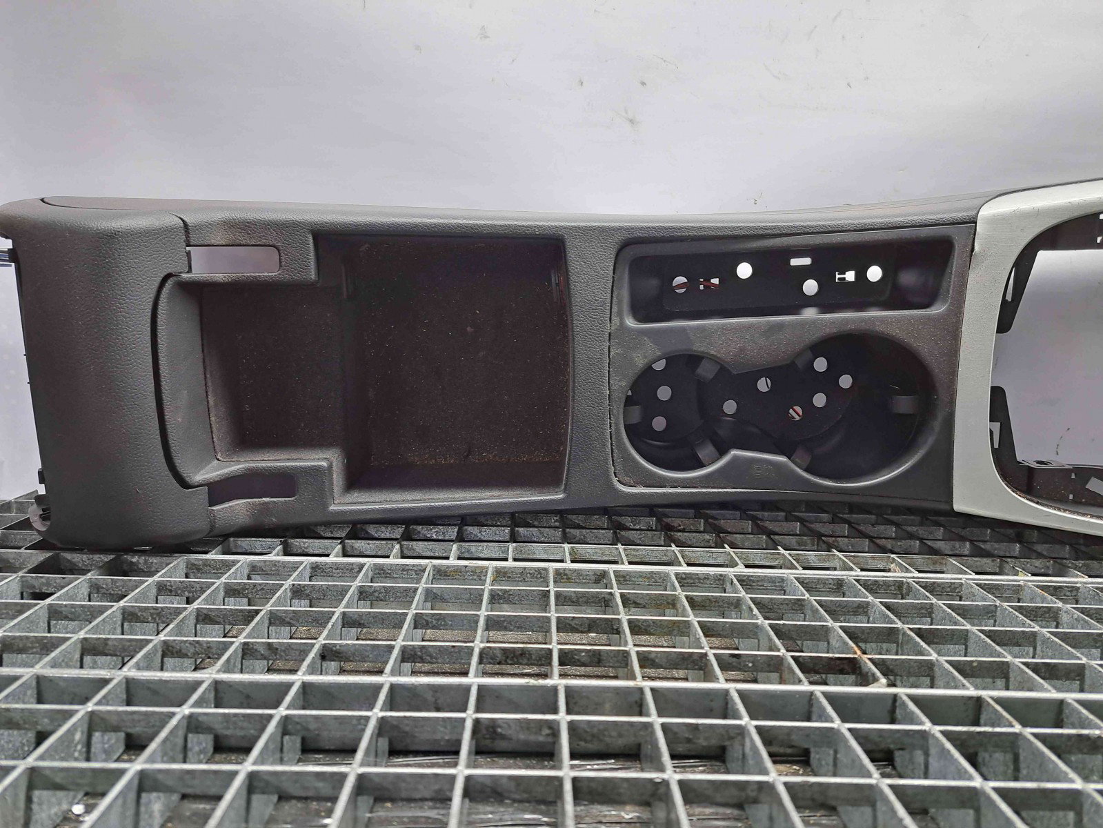 Consola centrala Audi A4 (8K5, B8) Avant [Fabr 2008-2015] 8K0863244A - imagine 2