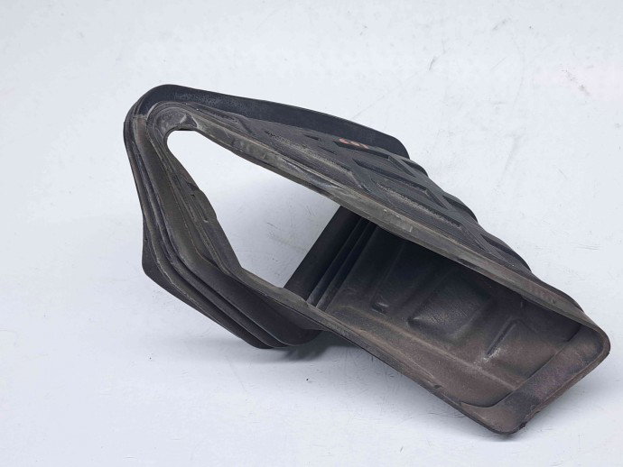Difuzor captare aer Audi A4 (8K5, B8) Avant [Fabr 2008-2015] 1020448S01