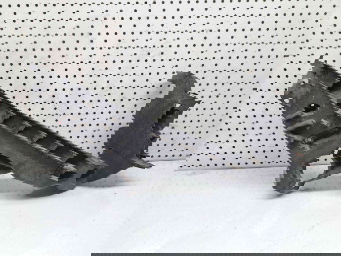 Suport far dreapta Audi A4 (8K5, B8) Avant [Fabr 2008-2015] 8K0805608A