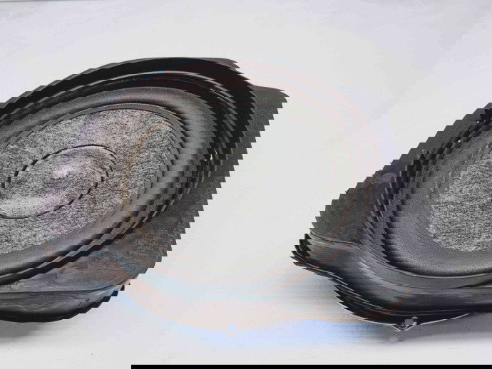  Boxa dreapta fata Volkswagen Touareg (7LA, 7L6) [Fabr 2003-2010] 7E0035411A