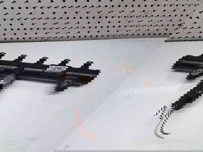 Rampa injectoare Citroen C4 (I) Picasso [ Fabr 2006-2013] 9681649580 2.0 RHJ 2.0 RHJ 100KW / 136CP