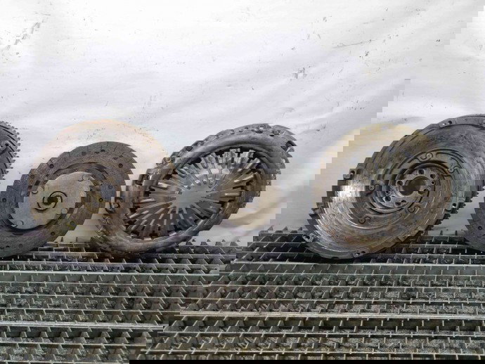 Kit ambreiaj volanta masa dubla Ford Fiesta 6 [Fabr 2008-2019] CM5G-7550-LA 1.0 B  1.0 B 54KW / 73CP