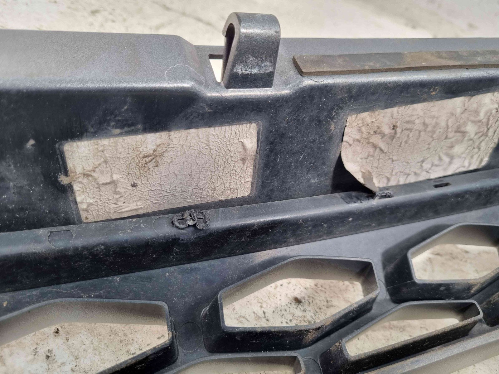 Grila bara fata LAND ROVER Discovery Sport 4 [Fabr 2018-2022] AH22-8138-B - imagine 3