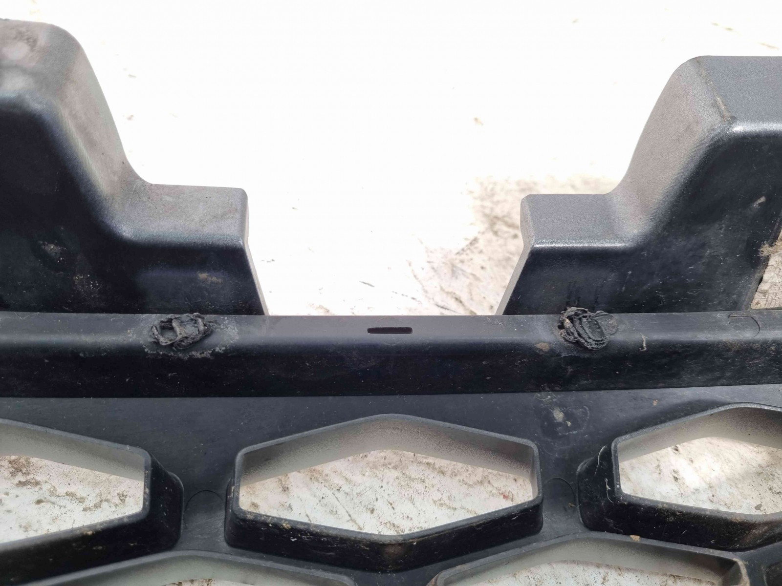 Grila bara fata LAND ROVER Discovery Sport 4 [Fabr 2018-2022] AH22-8138-B - imagine 4