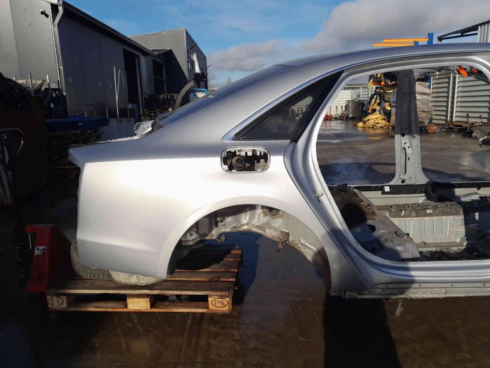 Aripa dreapta spate Audi A8 (4H) [Fabr 2010-2017] oem