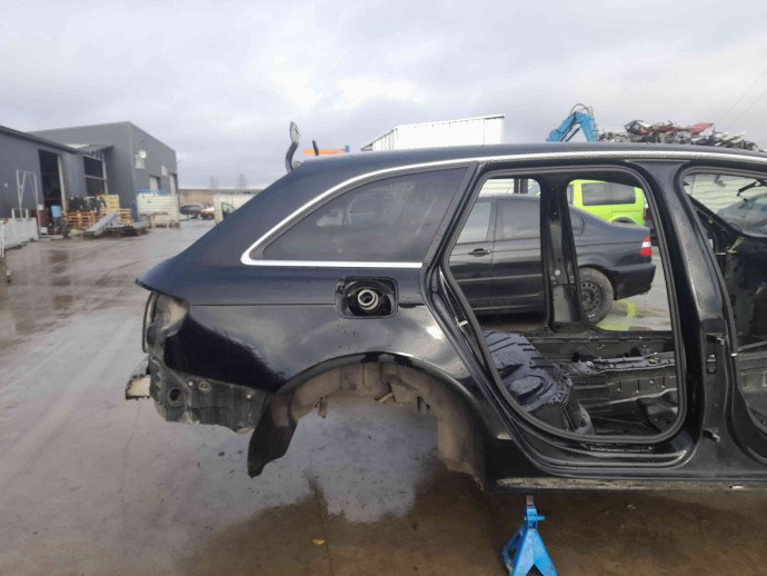 Aripa dreapta spate Audi A4 (8K5, B8) Avant [Fabr 2008-2015] oem