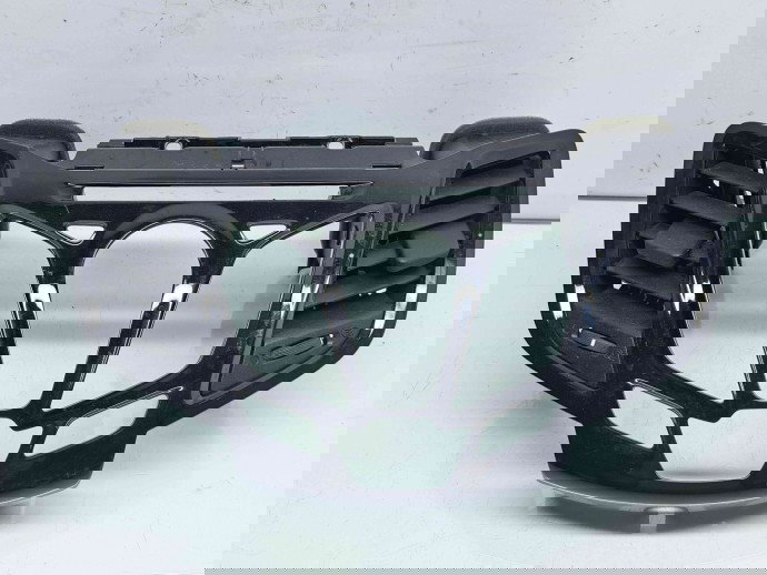  Grila aerisire centrala Ford Fiesta 6 [Fabr 2008-2019] 8A61-18A802-BKW