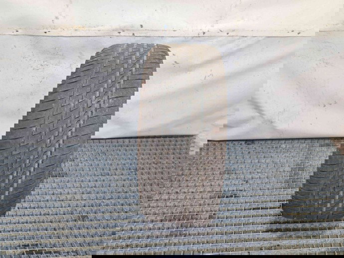 Anvelopa Vara MICHELIN CROSS CLIMATE 225 | 40 | R18