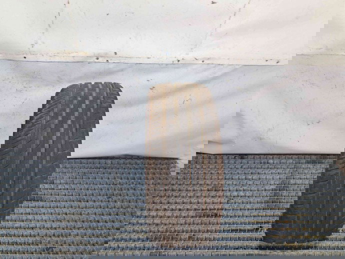 Anvelopa Vara TOYC PROXES CF2 215 | 45 | R16