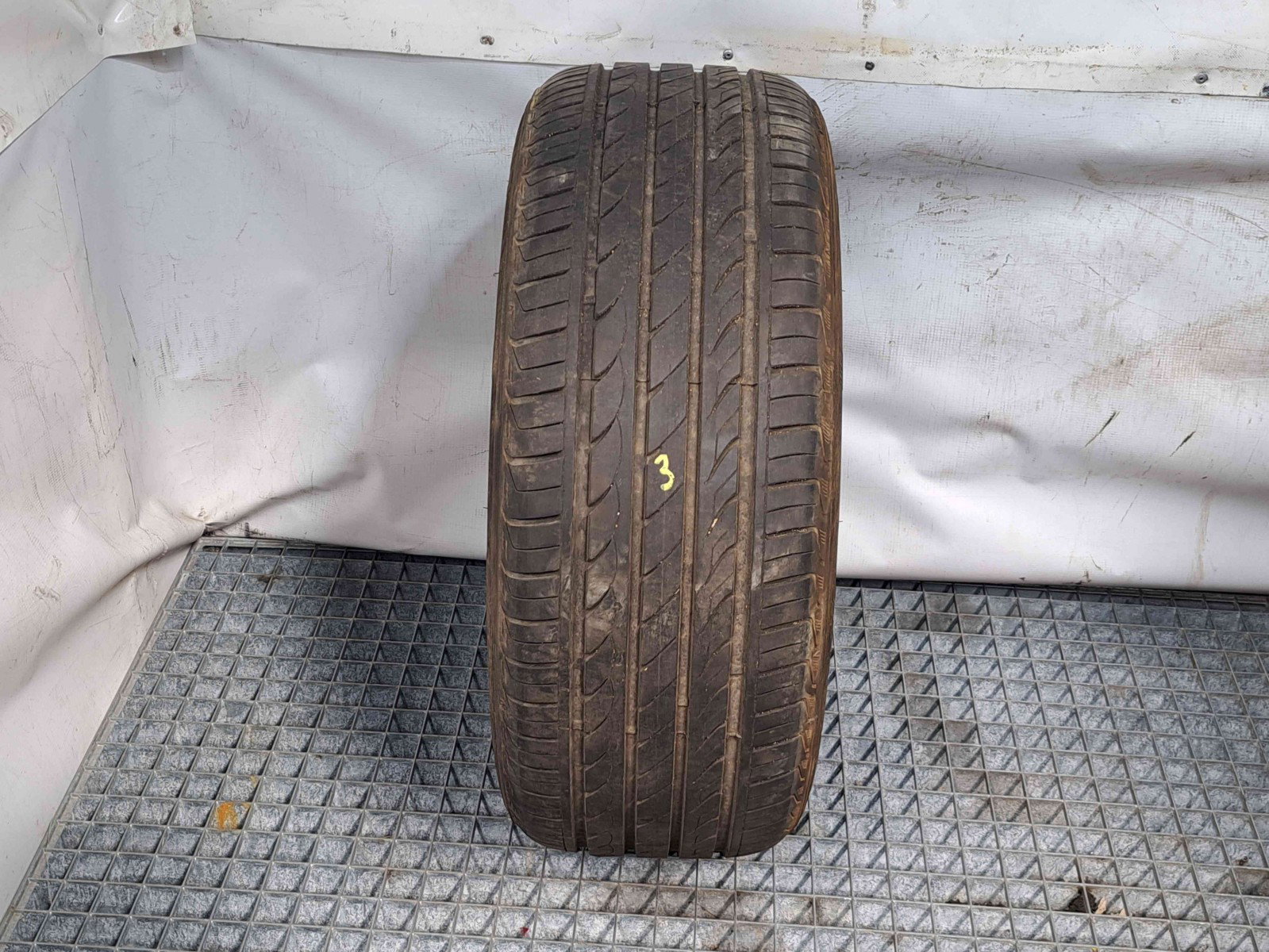 Anvelopa Vara DELINTE DH2 225 n 50 n R17 - imagine 1