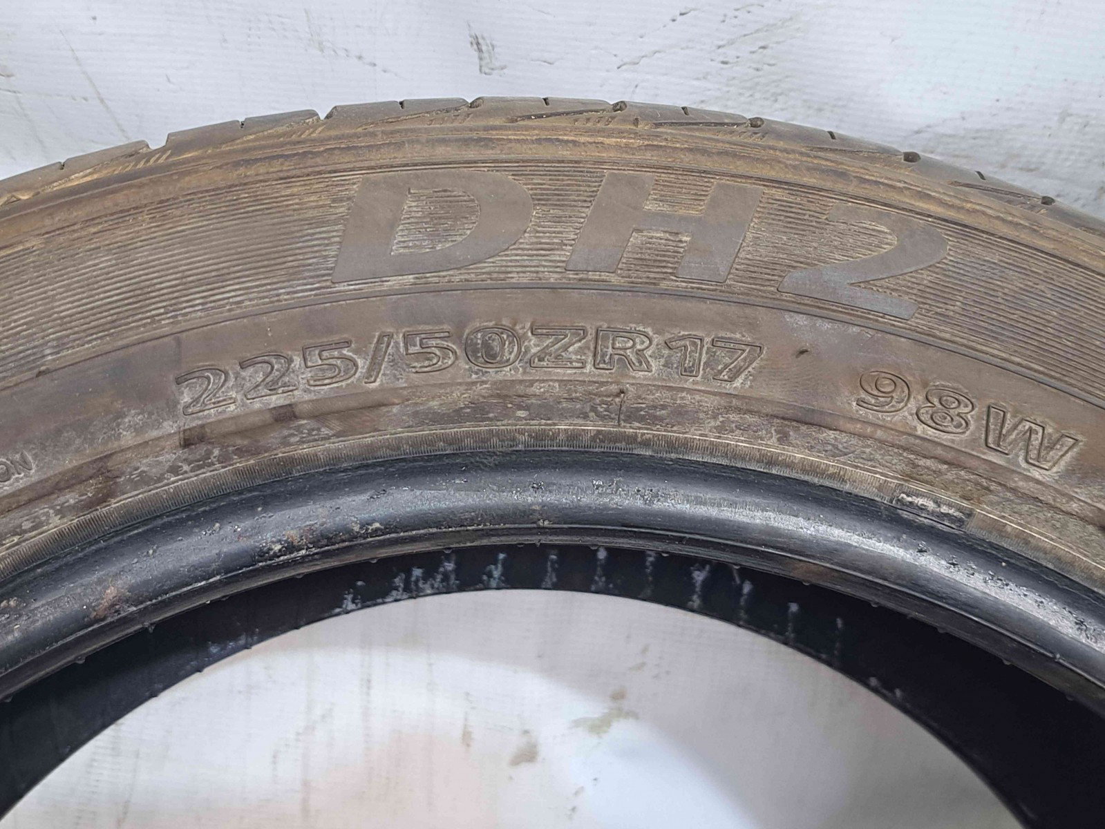 Anvelopa Vara DELINTE DH2 225 n 50 n R17 - imagine 2