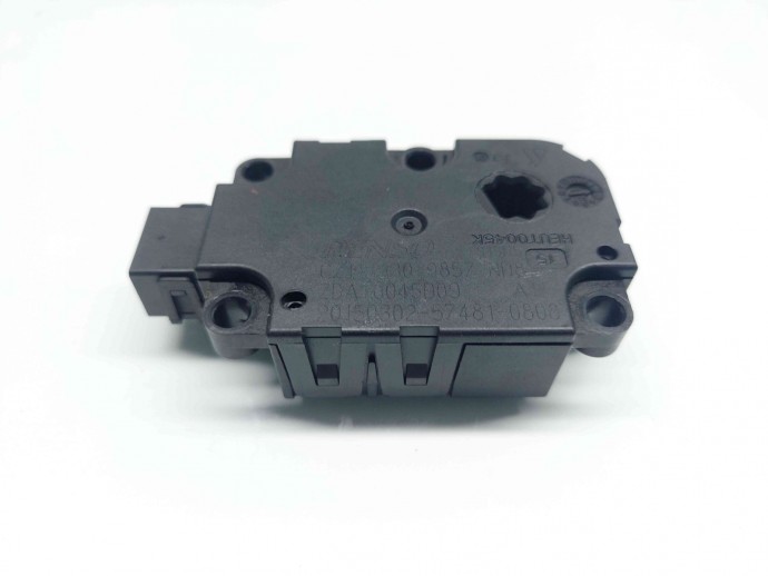 Motoras clapeta aeroterma bord Audi A8 (4H) [Fabr 2010-2017] ZBAT0045D09